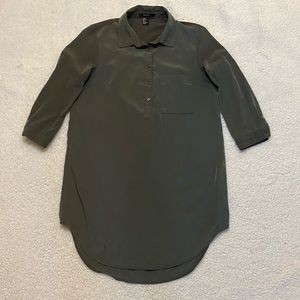 Forever21 Dark Green Women’s Dress Size Small Long Sleeve